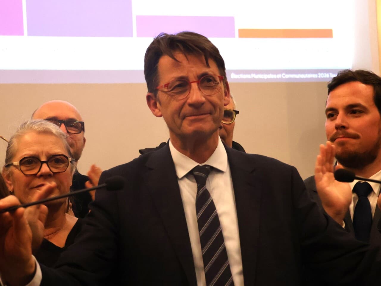 France: Franck Pia domine à Beauvais, la démocratie locale