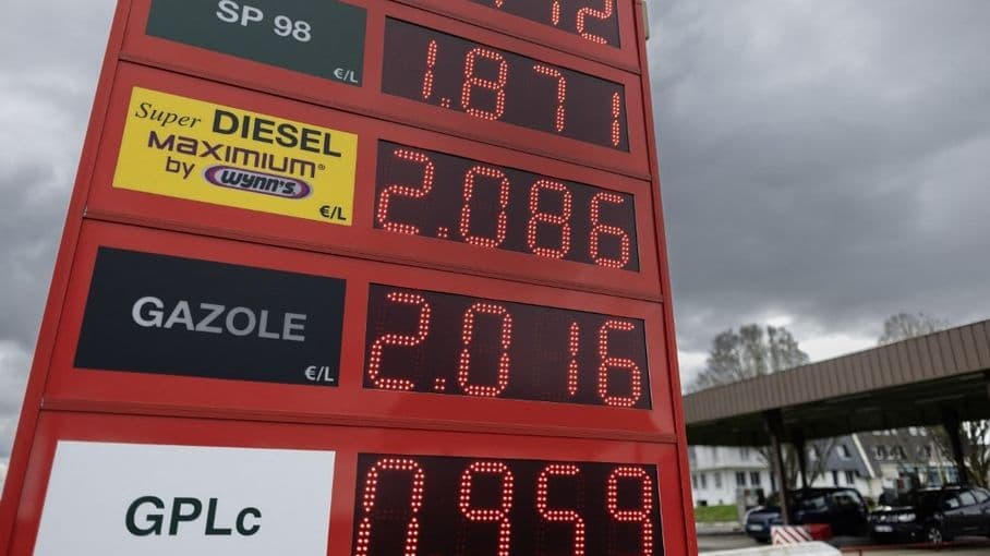 Crise énergétique : le diesel explose, la France vulnérable