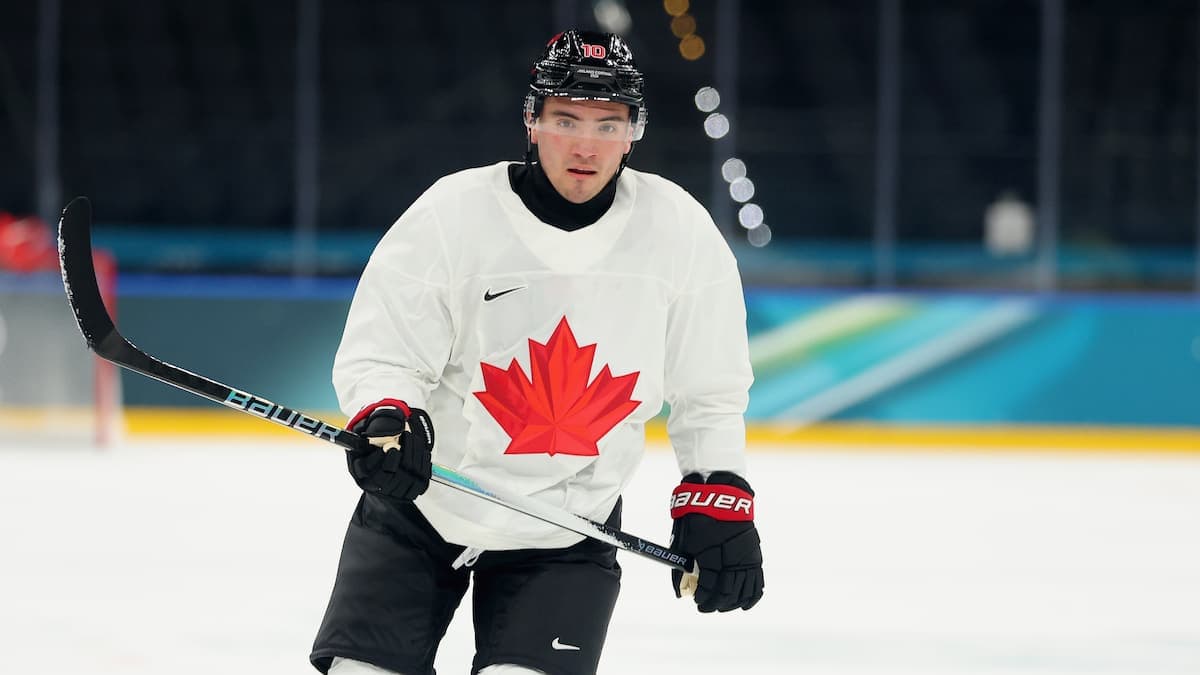 Nick Suzuki brille avec Équipe Canada aux JO de Milan 2026