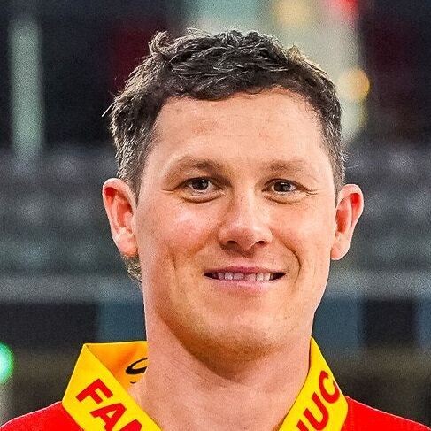 Hockey sur glace : Le HC Bienne face au défi des playoffs, une leçon de résilience pour la Nation