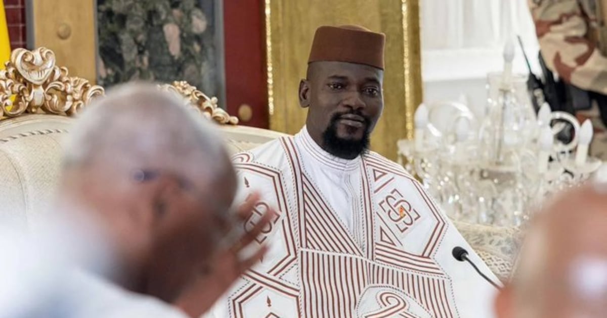 Guinée: la dérive autoritaire de Doumbouya menace l'Afrique